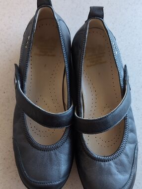 Comfortable Women's Mary Jane Shoes in Dark Grey Leather